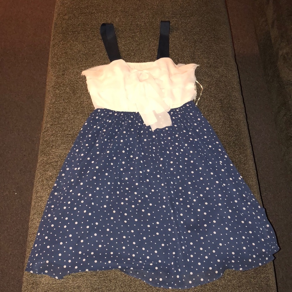 EUC LCLauren Conrad Dress size 8